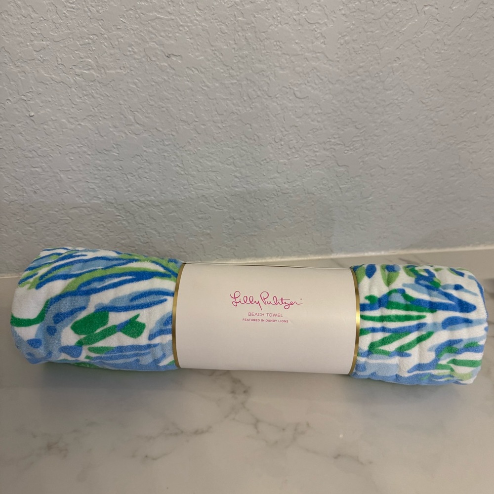 Lilly Pulitzer Blue, Green & White Printed Beach Towel